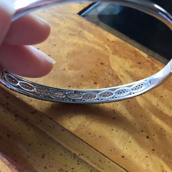 Natural Red Garnet Sterling Silver Bangle Bracelet - Picture 3 of 7